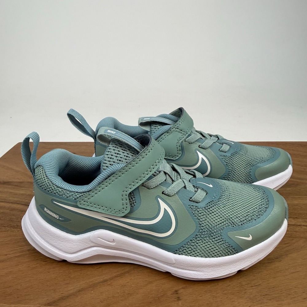 New Little Kids Nike Cosmic Runner Cannon Sail Denim Running Sneakers Size 11 C
